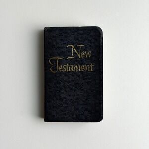 New Testament‎ RSV Revised Standard Version Black Leather 1946 Pocket Bible